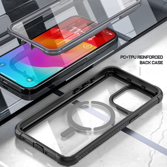 New in Box APPLE IPHONE 15 PRO MAX CASE WITH MAGSAFE - Picture 4 of 8